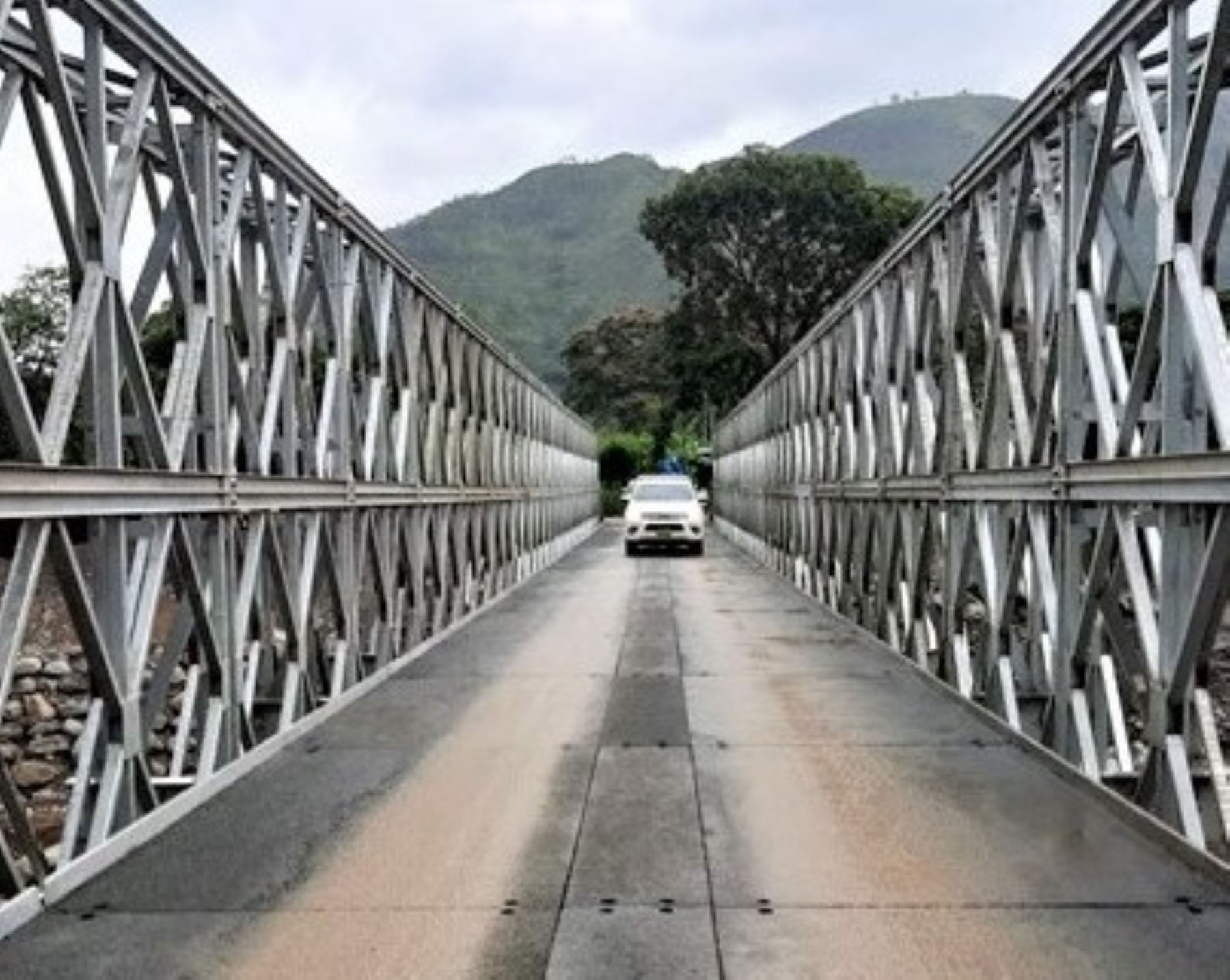 El MTC puso en funcionamiento un puente modular en el sector Pan de Azúcar, ubicado en la provincia de La Convención, en Cusco, que resultó afectado por un huaico.
