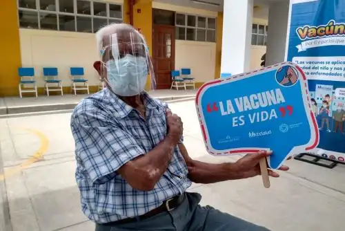 En lo que va de la campaña de vacunación contra el covid-19 en la región Lambayeque, suman 111,000 las personas que han recibido las dos dosis del antígeno viral, informó la Gerencia Regional de Salud de Lambayeque. Foto: ANDINA/difusión.