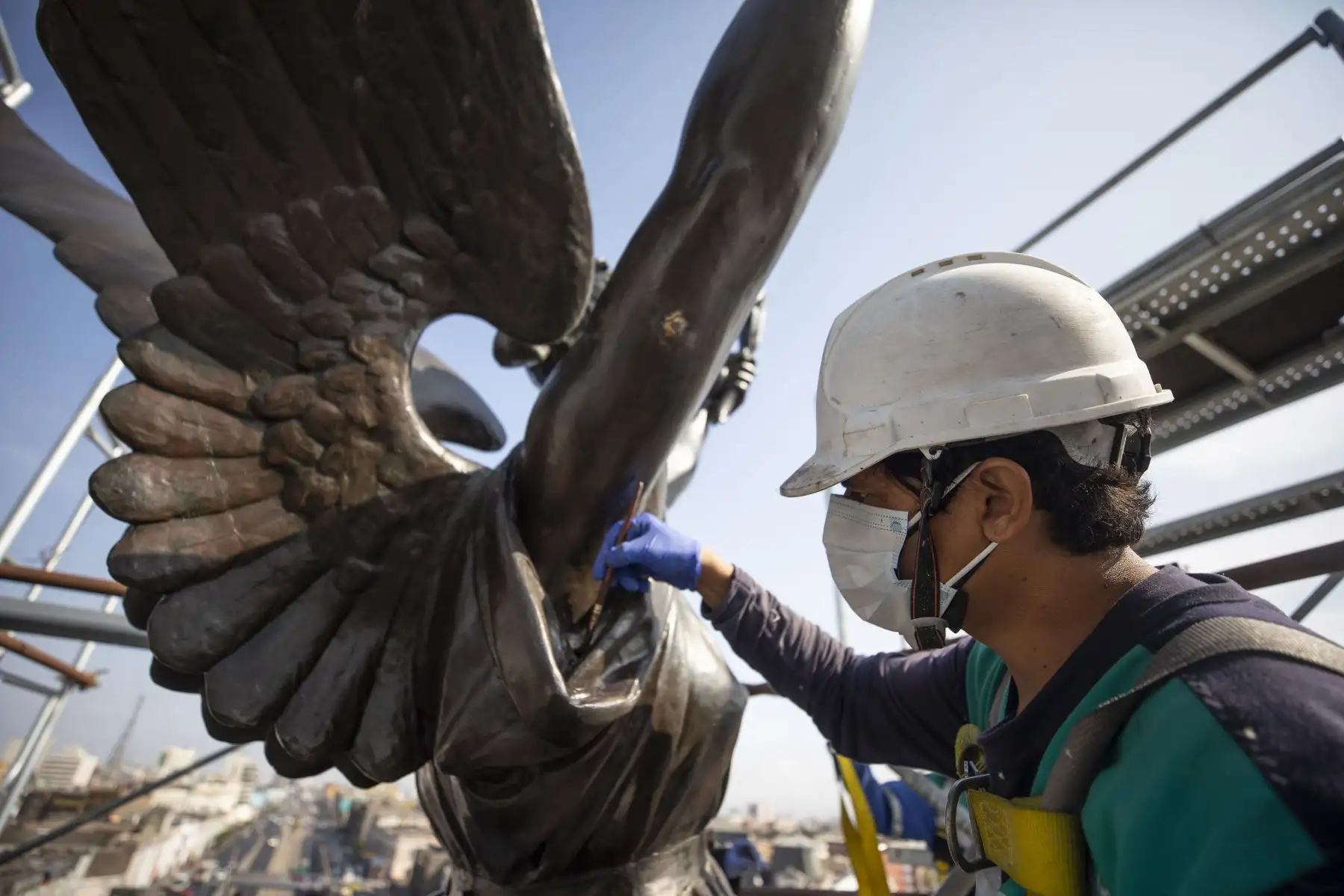La Municipalidad de Lima, realiza trabajos de restauración en la  plaza Dos de Mayo. Foto: ANDINA/MLM