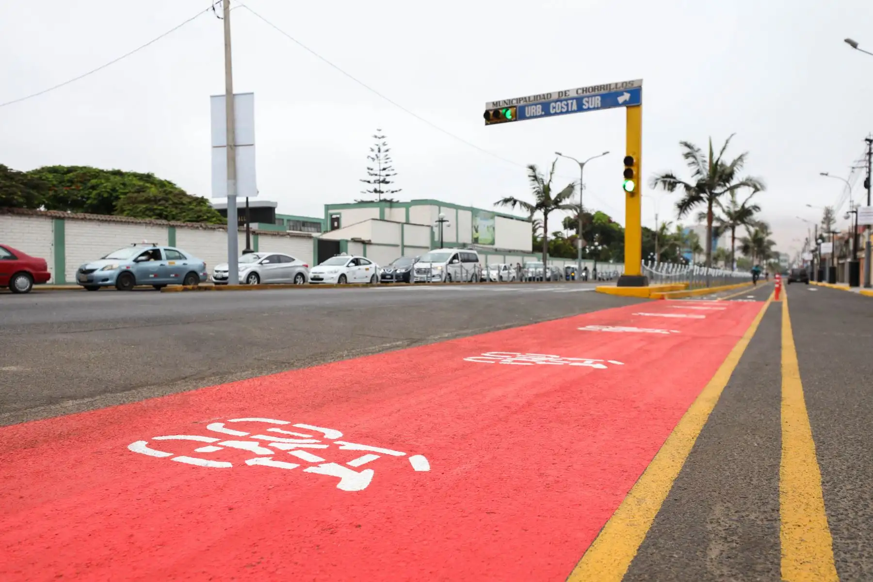 El alcalde de la Municipalidad de Chorrillos Mg. Augusto Miyashiro, entregó a sus vecinos una moderna ciclovía, de 3.92 km de extensión, acto que contó con la presencia del alcalde de Lima Jorge Muñoz Wells. Foto: Municipalidad de Lima