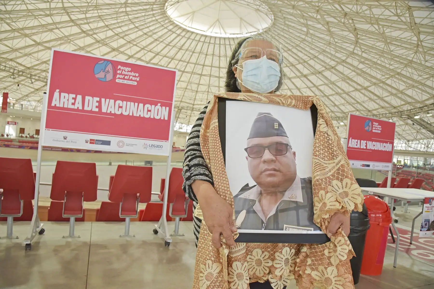 El Centro Acuático y el Velódromo de la Videna se convirtieron desde hoy en centros de inmunización para los adultos mayores de 70 a 79 años, en el marco de la primera fecha de esta nueva etapa del Plan Nacional de Vacunación contra el COVID-19. Foto: Legado Lima 2019