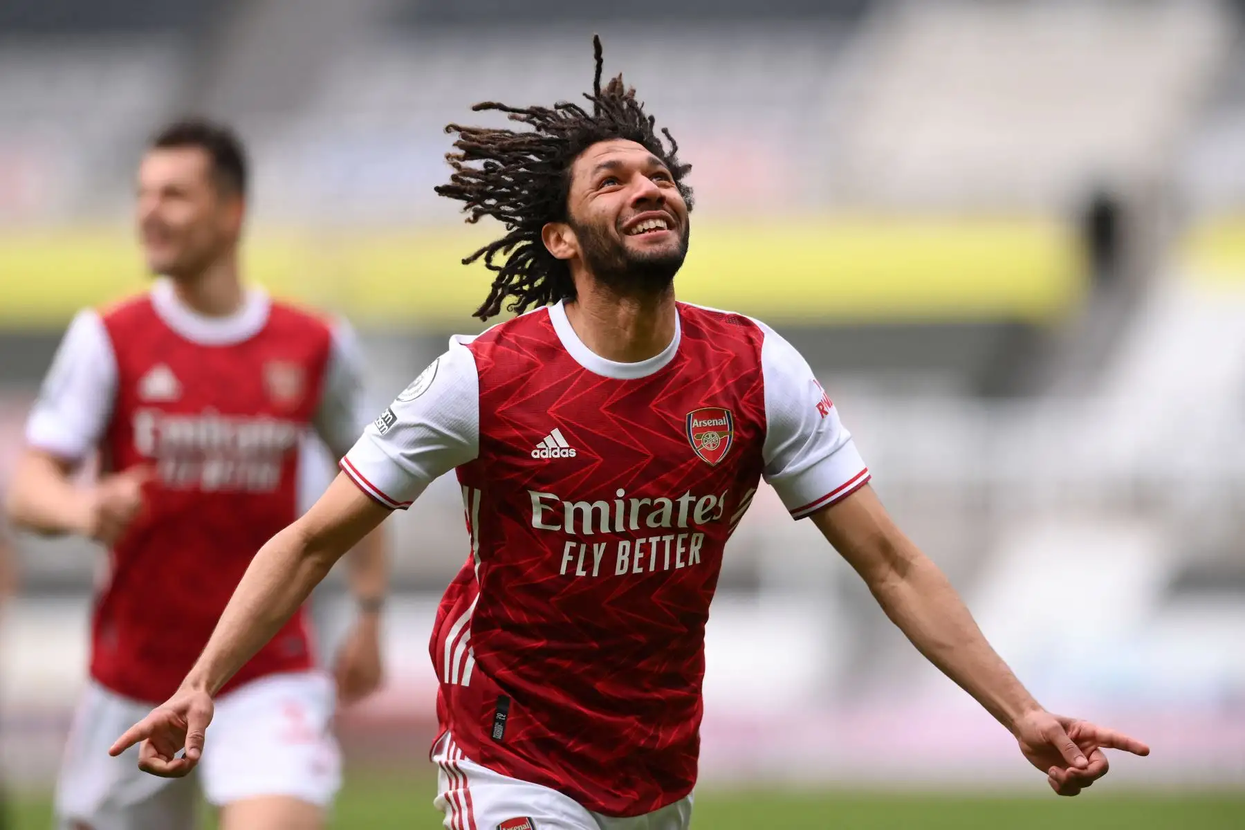 El centrocampista egipcio del Arsenal, Mohamed Elneny, celebra el gol del primer gol de su equipo durante el partido de fútbol de la Premier League inglesa entre el Newcastle United y el Arsenal.
Foto: AFP