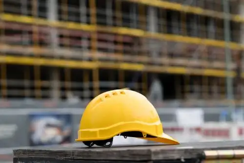 Trabajadores tienen derecho a un seguro.