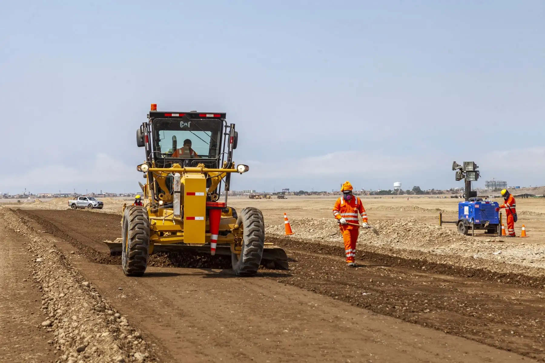 Continúan trabajos de ampliación del aeropuerto Jorge Chávez que comprende una segunda pista de aterrizaje, una nueva torre de control y el terminal de pasajeros. Foto: Difusión