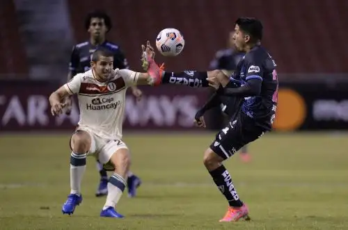 Universitario volvió a perder en la Copa Libertadores tras caer 3-0 ante Independiente del Valle en Quito