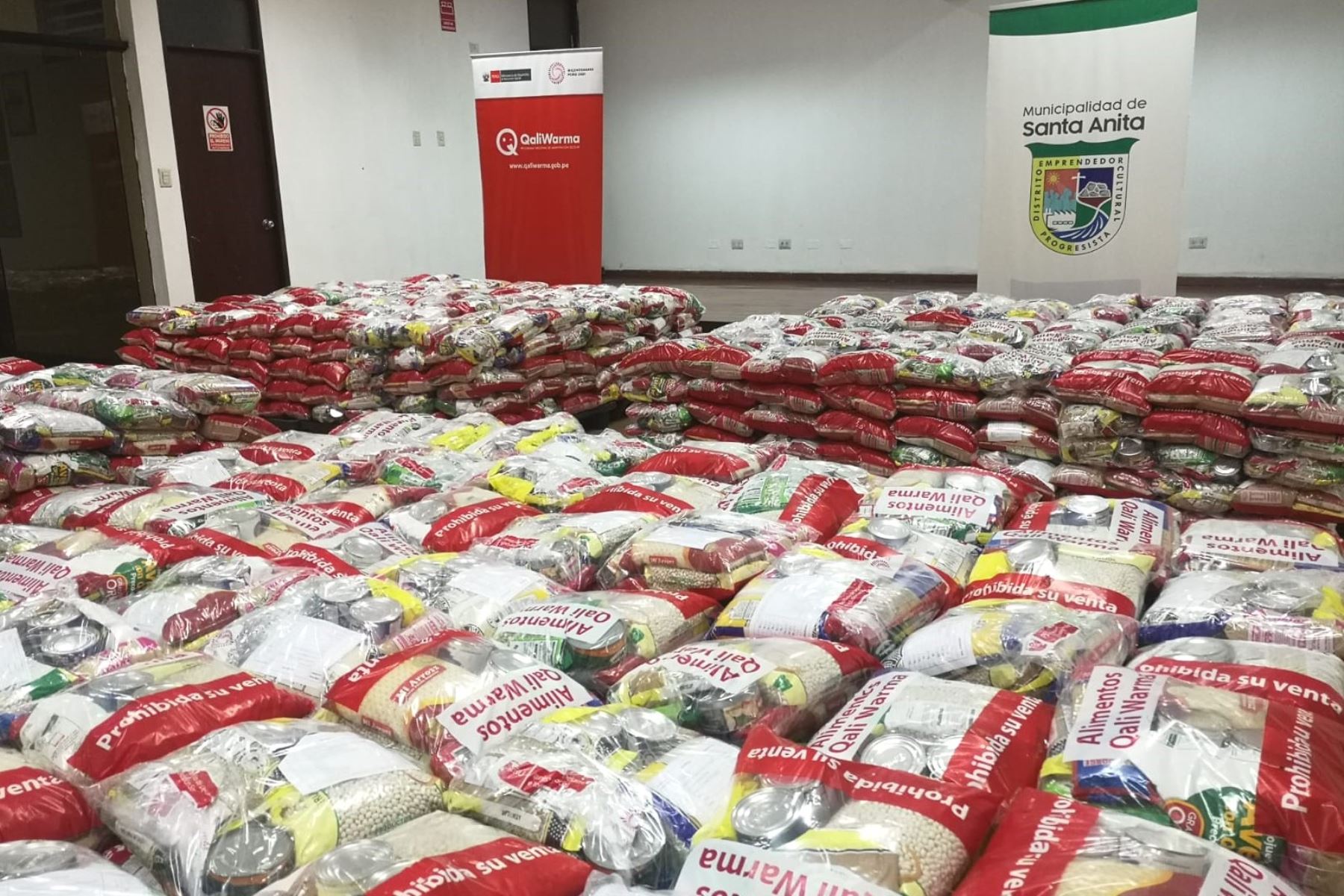 Qali Warma entrega 23 toneladas de alimentos para pobladores de Santa Anita y El Agustino. Foto: ANDINA/Difusión.