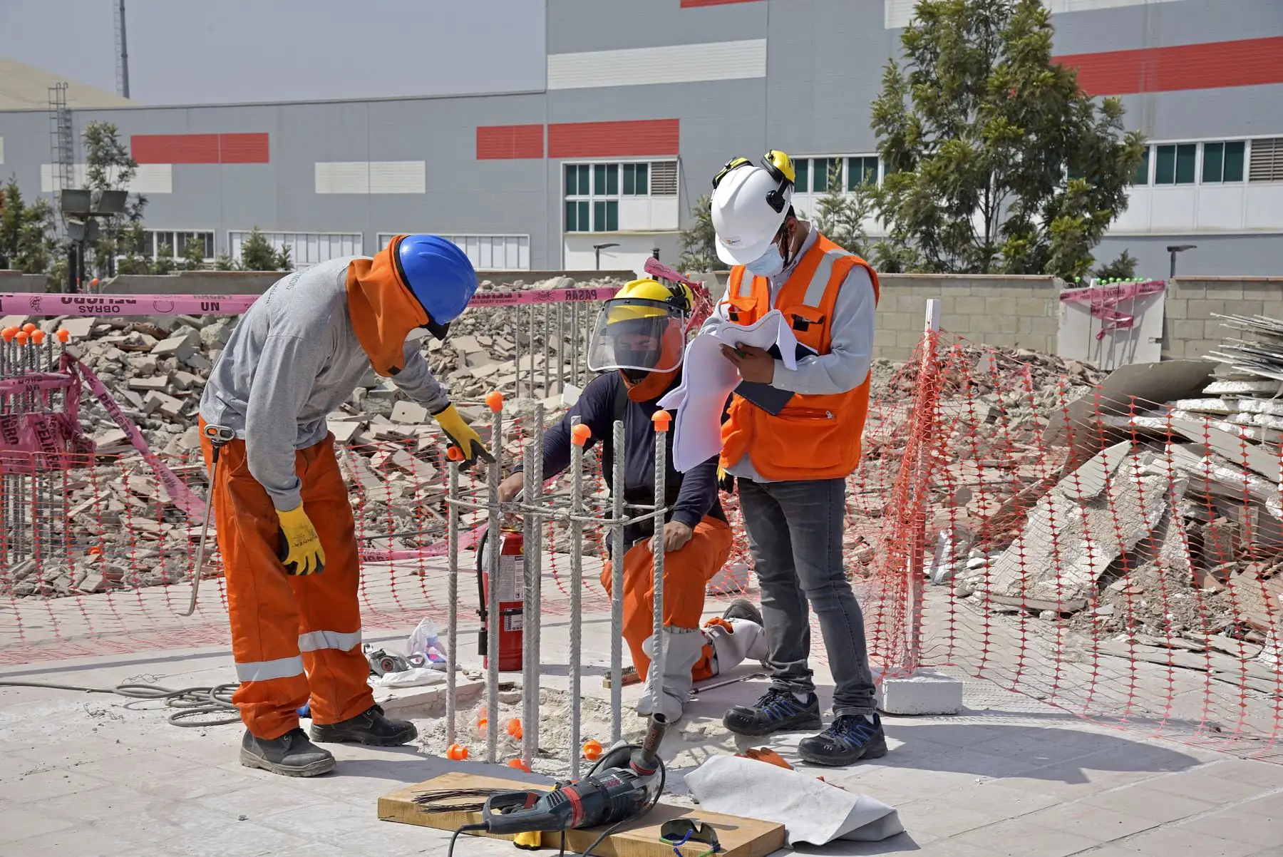 La construcción es una importante fuente para la generación de empleo. Foto:ANDINA/Difusión.