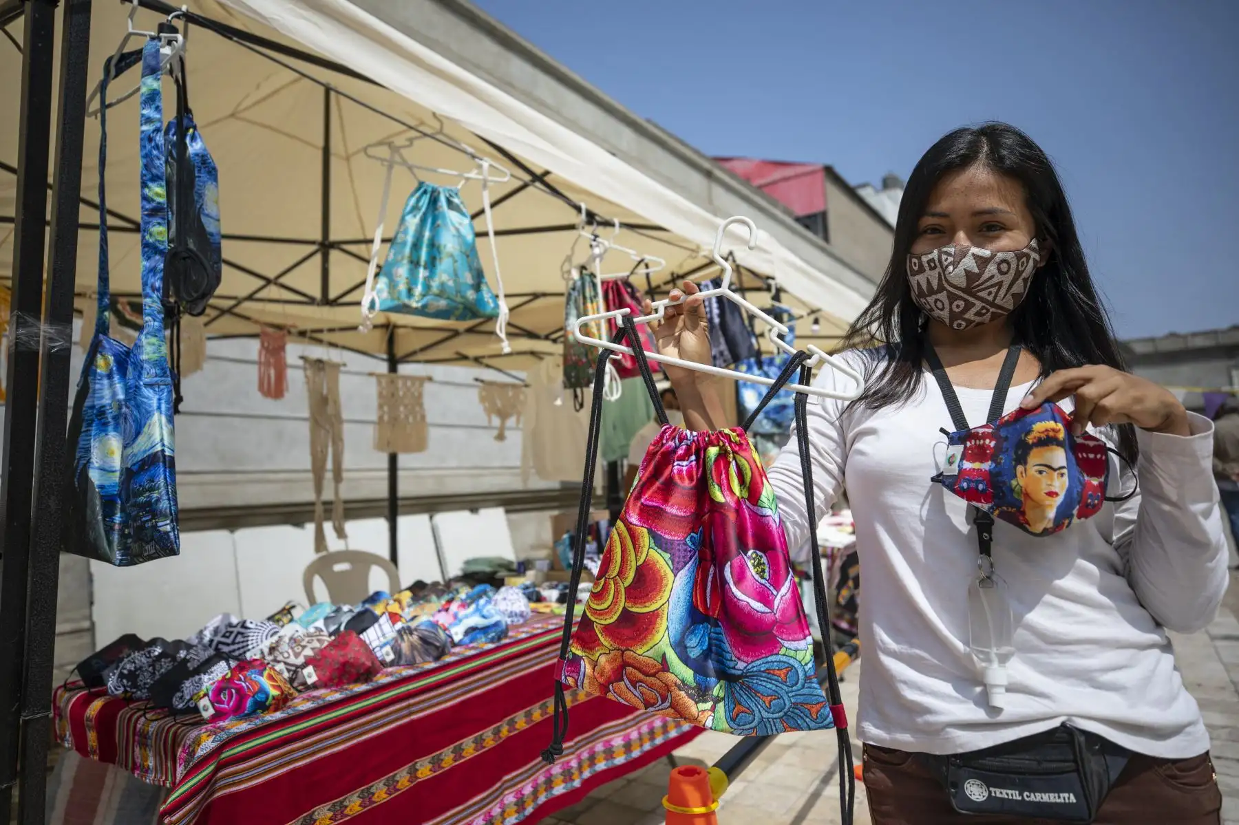 La Municipalidad de Lima  organizo la feria en apoyo a las madres emprendedoras de  productos, gastronómicos, textiles, artesanías y manualidades. en el Circuito Mágico del Agua del Parque de la Reserva. Foto: ANDINA// MLM