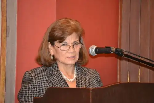 La contadora pública Jerí Ramón Ruffner afirmó que, de resultar elegida como autoridad este viernes 11 de junio, promoverá que los estudiantes asistan de forma semipresencial a sus clases. Foto: ANDINA/Difusión
