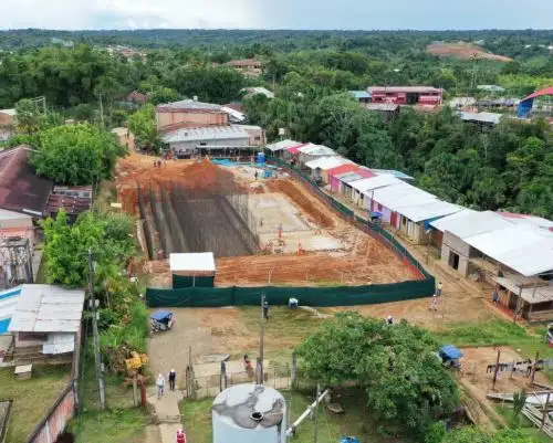 Obra de agua potable y saneamiento para la ciudad de Nauta, en Loreto, estará lista en mayo del 2022, anunció la ministra de Vivienda, Construcción y Saneamiento, Solangel Fernández. Foto: ANDINA/difusión.