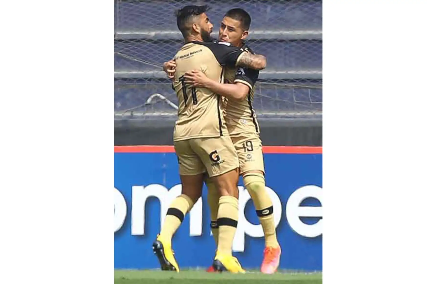 Royer Villano de D. Municipal  celebra su gol ante F.C Cusco durante partido por la fecha 8 de la Liga 1, en el estadio Alejandro Villanueva. 
Foto: Liga 1