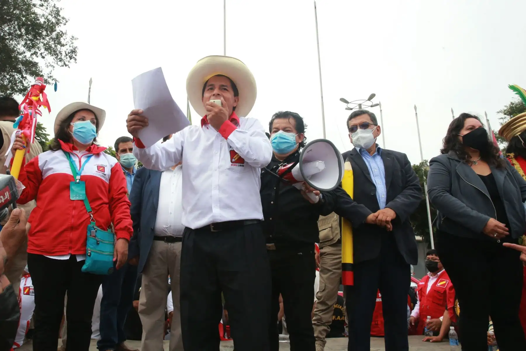 El candidato de Perú Libre, Pedro Castillo, realiza un mitin en el distrito de La Victoria.
Foto: ANDINA/Jhony Laurente