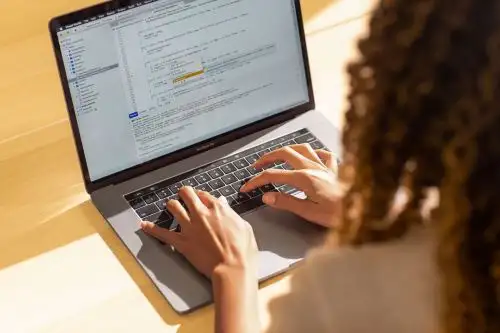 La competición #KickStart te dará una idea de las habilidades técnicas necesarias para una carrera en Google.
