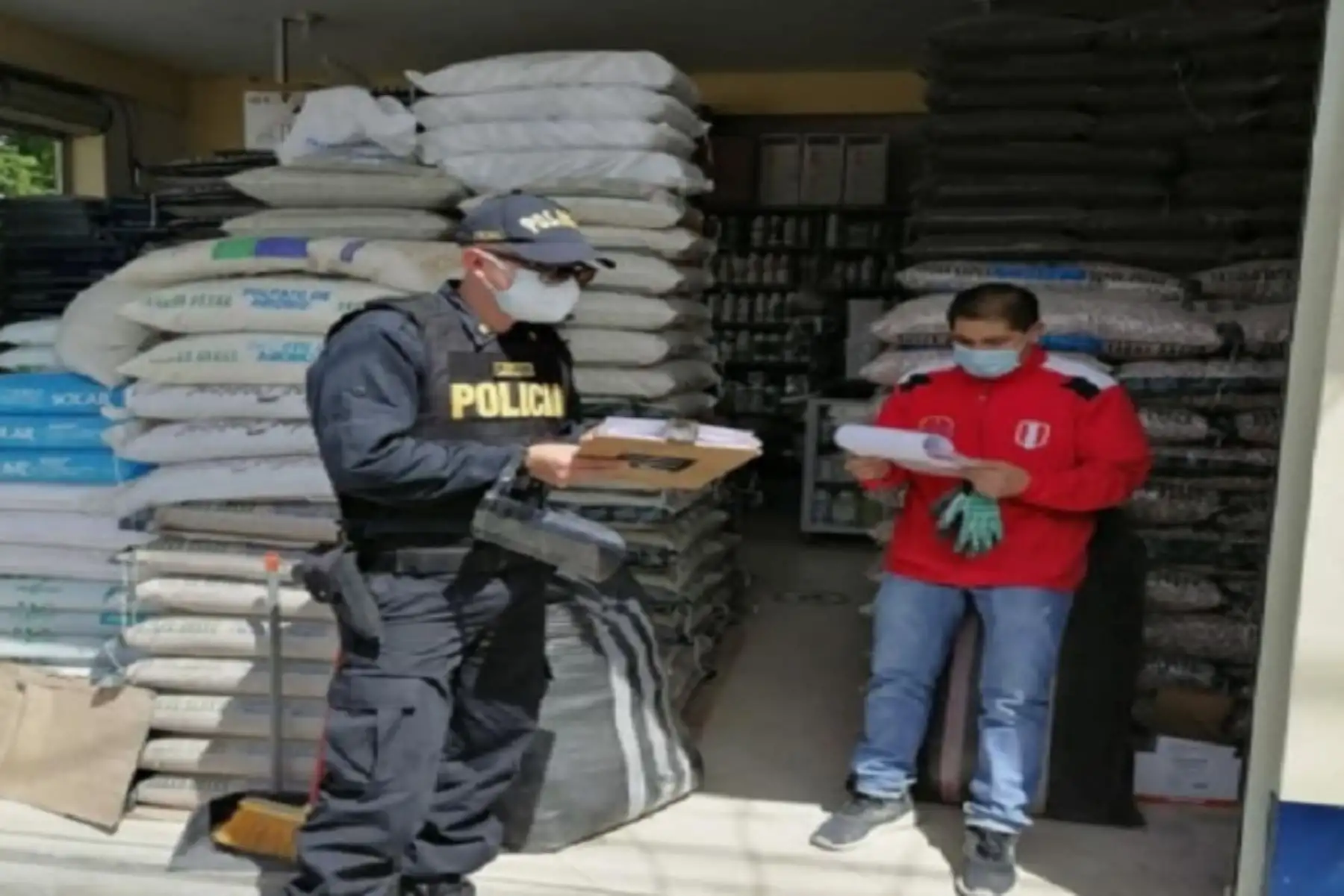 Pasco: Midagri incautó 5 toneladas de guano de las islas de dudosa procedencia