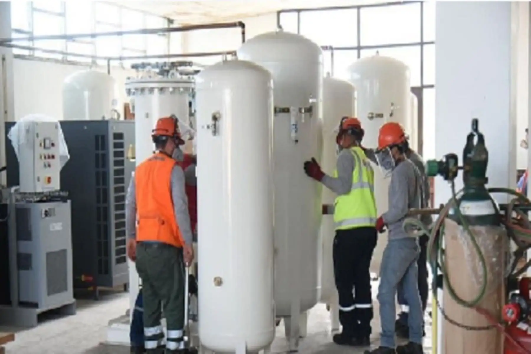 Cada planta de oxígeno tendrá capacidad para generar 35 metros cúbicos de este vital insumo.