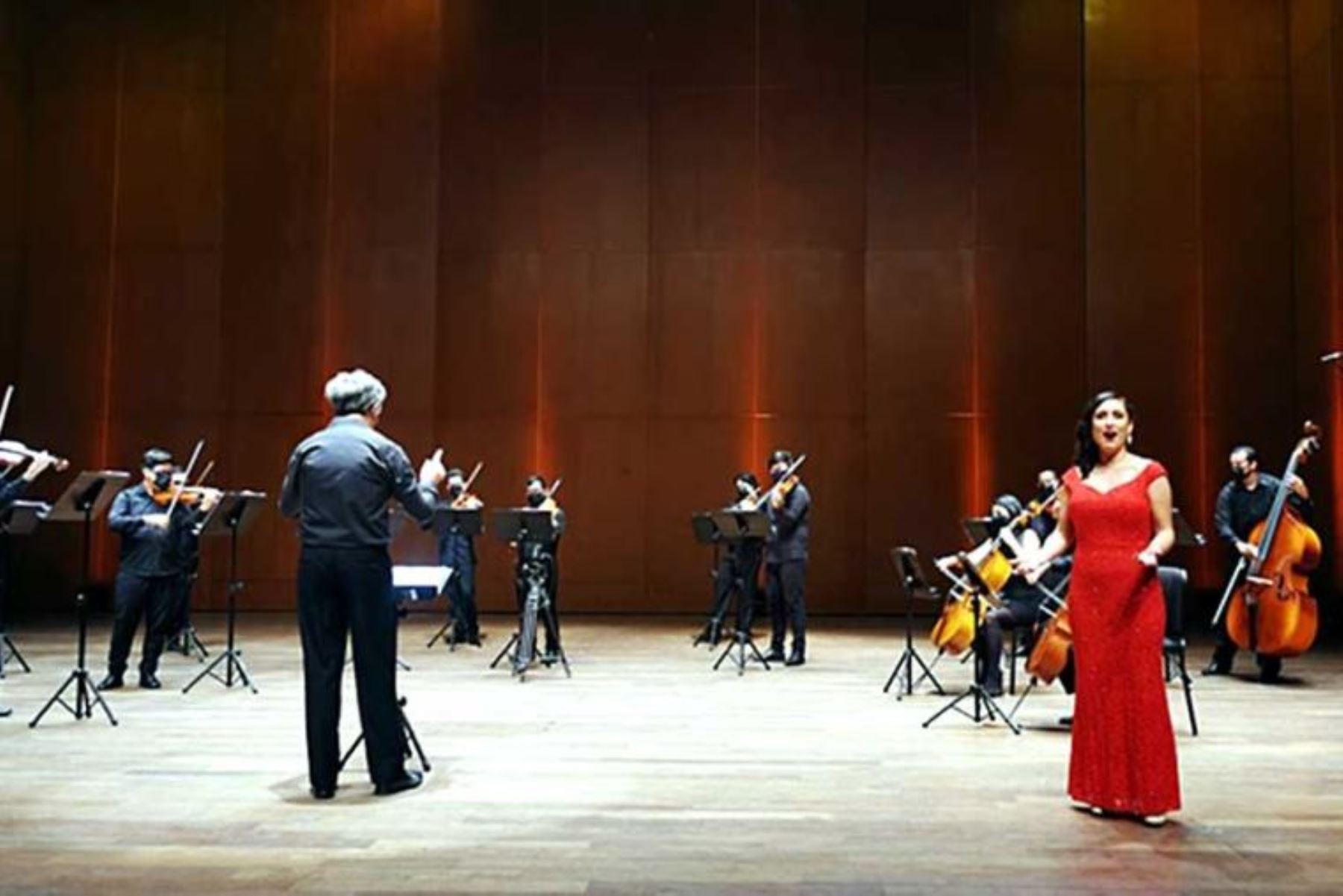 Orquesta Sinfónica Bicentenario reúne a Mozart y a José Alzedo en "Independencias".