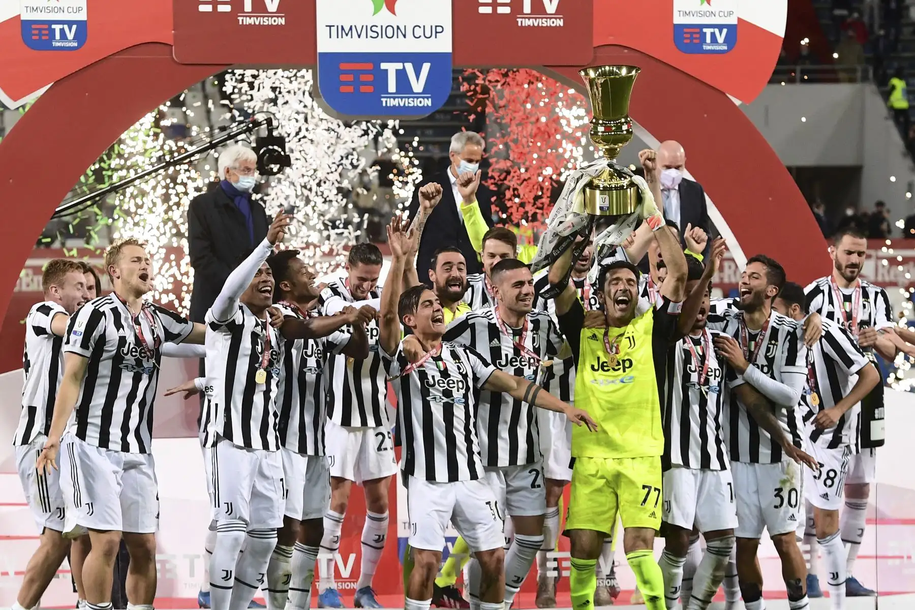 Juventus se corona con la Copa Italia tras vencer 2-1 a Atalanta en el Mapei Stadium. Foto: AFP