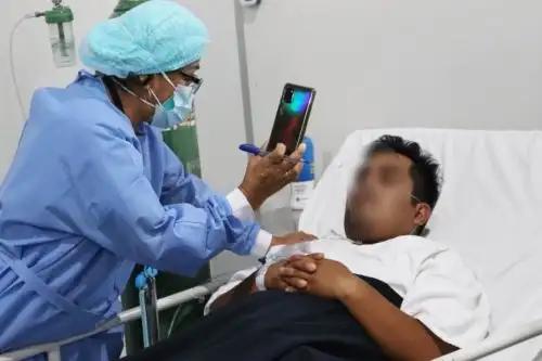 Soldador de 28 años vence al covid-19 tras 19 días en UCI en el hospital regional Eleazar Guzmán Barrón de Nuevo Chimbote.
