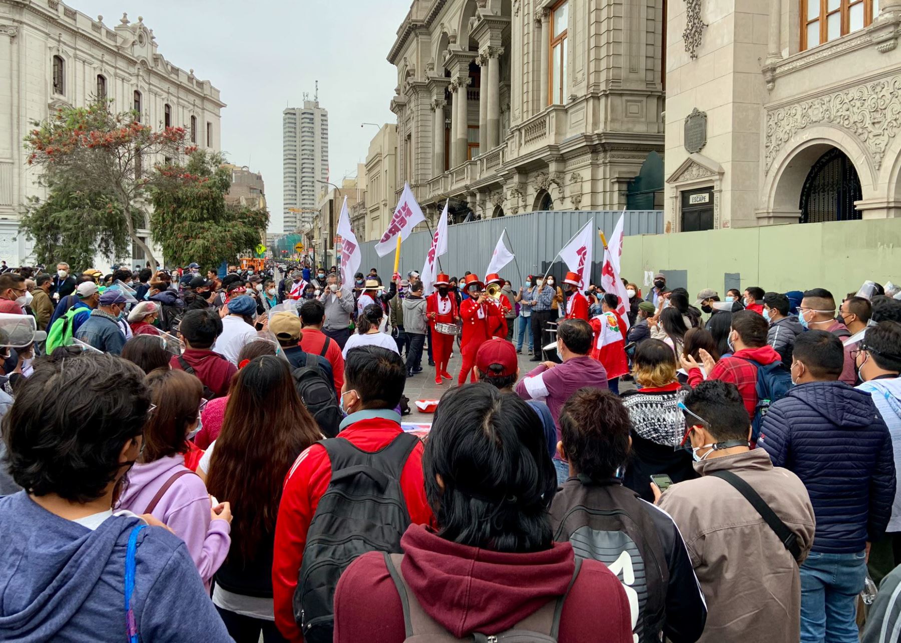 Marcha ciudadana en el Centro de Lima.