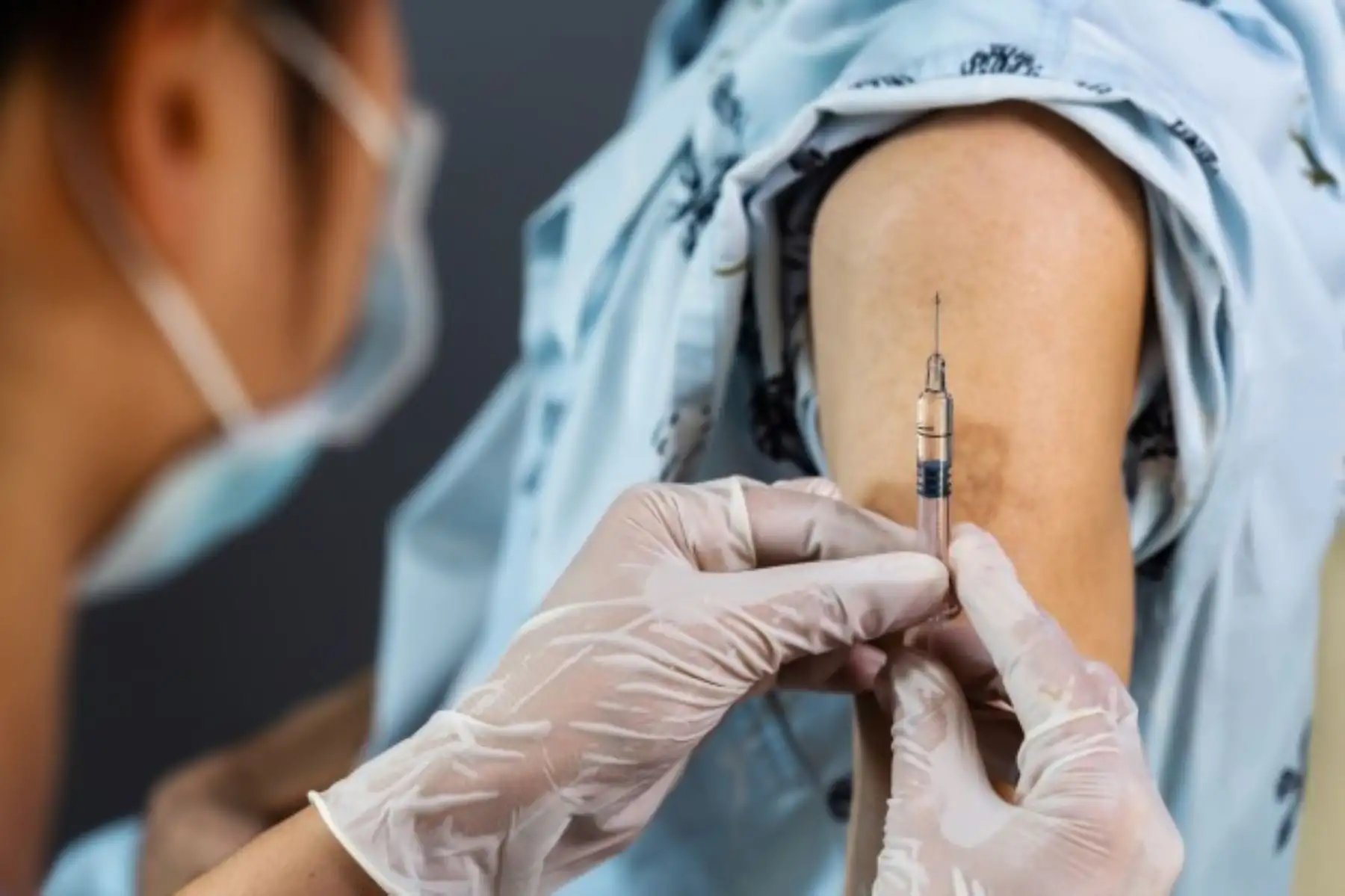 ¿Pacientes oncológicos pueden recibir la vacuna contra la covid-19? Foto: ANDINA/Difusión.