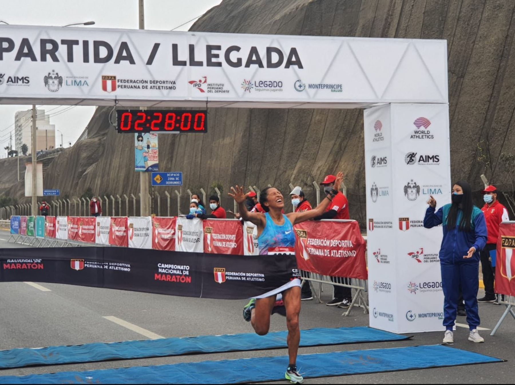 Jovana de la Cruz consiguió el boleto a los Juegos Olímpicos Tokio 2020 en la Maratón "El Bicentenario del Perú"