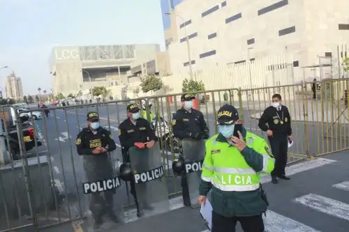 Exteriores del Gran Teatro Nacional, donde se realizará el debate entre los equipos técnicos de los partidos Fuerza Popular y Perú Libre con miras a la segunda vuelta, organizado por el Jurado Nacional de Elecciones. Foto: ANDINA/Jhony Laurente
