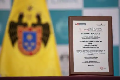 Con el Premio Sello Municipal, el Ministerio de Desarrollo e Inclusión Social reconoce a los gobiernos locales que contribuyen al incremento de la calidad de los servicios públicos orientados a mejorar las condiciones de vida de la población vulnerable.