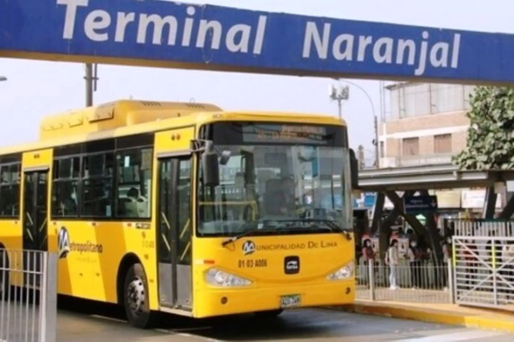 Los concesionarios del Metropolitano continuarán ofreciendo el servicio integral en todas las rutas, en favor de los miles de usuarios que a diario utilizan este sistema de transporte para movilizarse. ANDINA/ Metropolitano