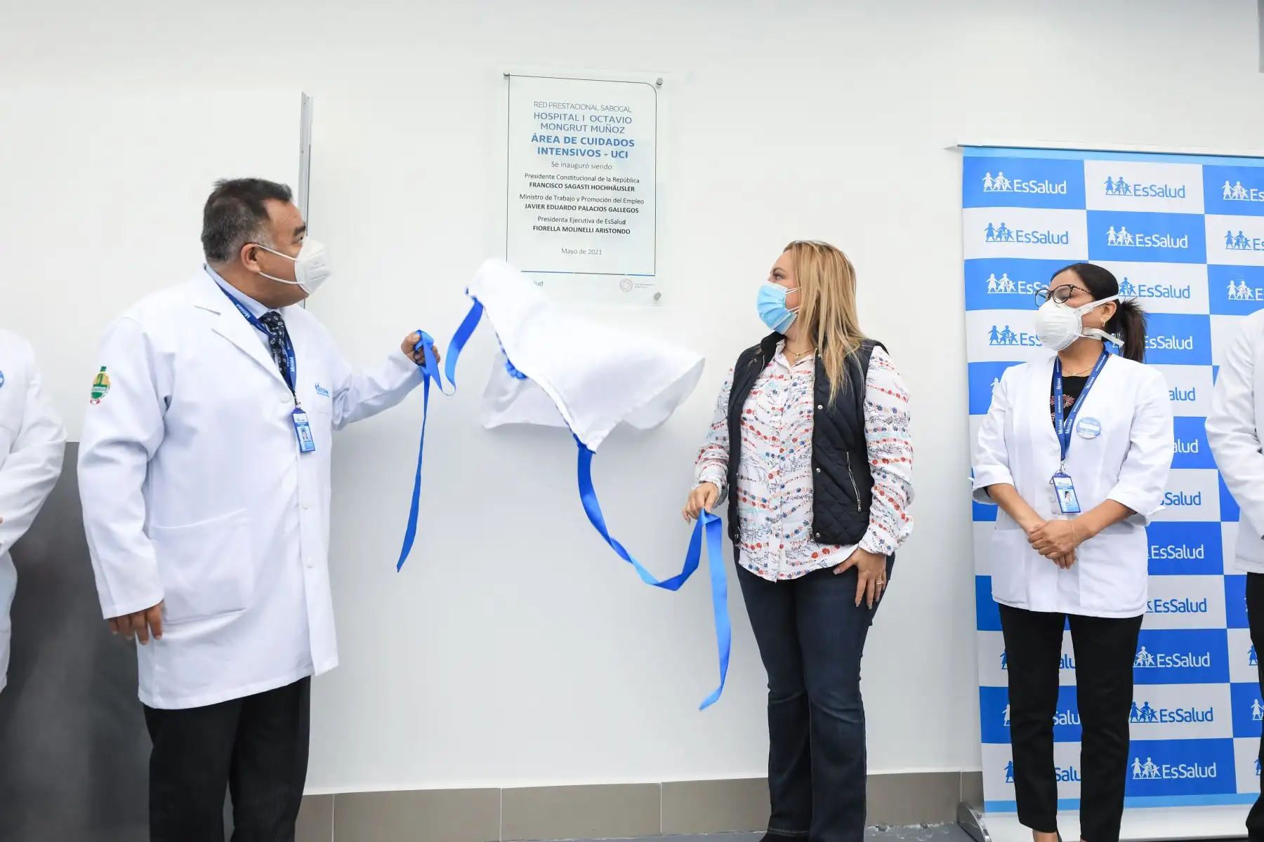 La presidenta ejecutiva de EsSalud, Fiorella Molinelli, supervisó la ampliación de 21 nuevas camas UCI (Unidad de Cuidados Intensivos) para atender a pacientes contagiados de la covid-19 en el Hospital Octavio Mongrut ubicado en el distrito de San Miguel. Foto: ANDINA/Essalud