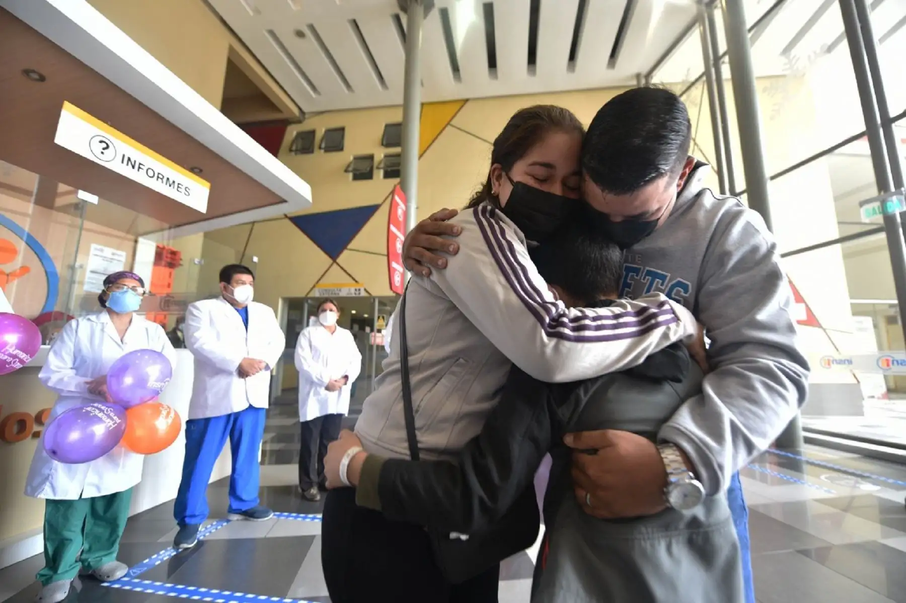 INSN San Borja realiza la primera cirugía de tiroides por la boca en paciente de 9 años. Foto: Difusión