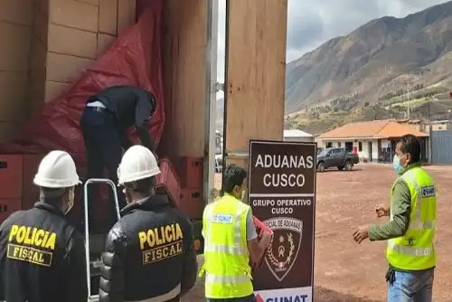 En lo que va del año, se han decomisado más de 35 millones de unidades de cigarrillos de contrabando, valorizados en un monto superior a los 5 millones de soles. ANDINA/Difusión
