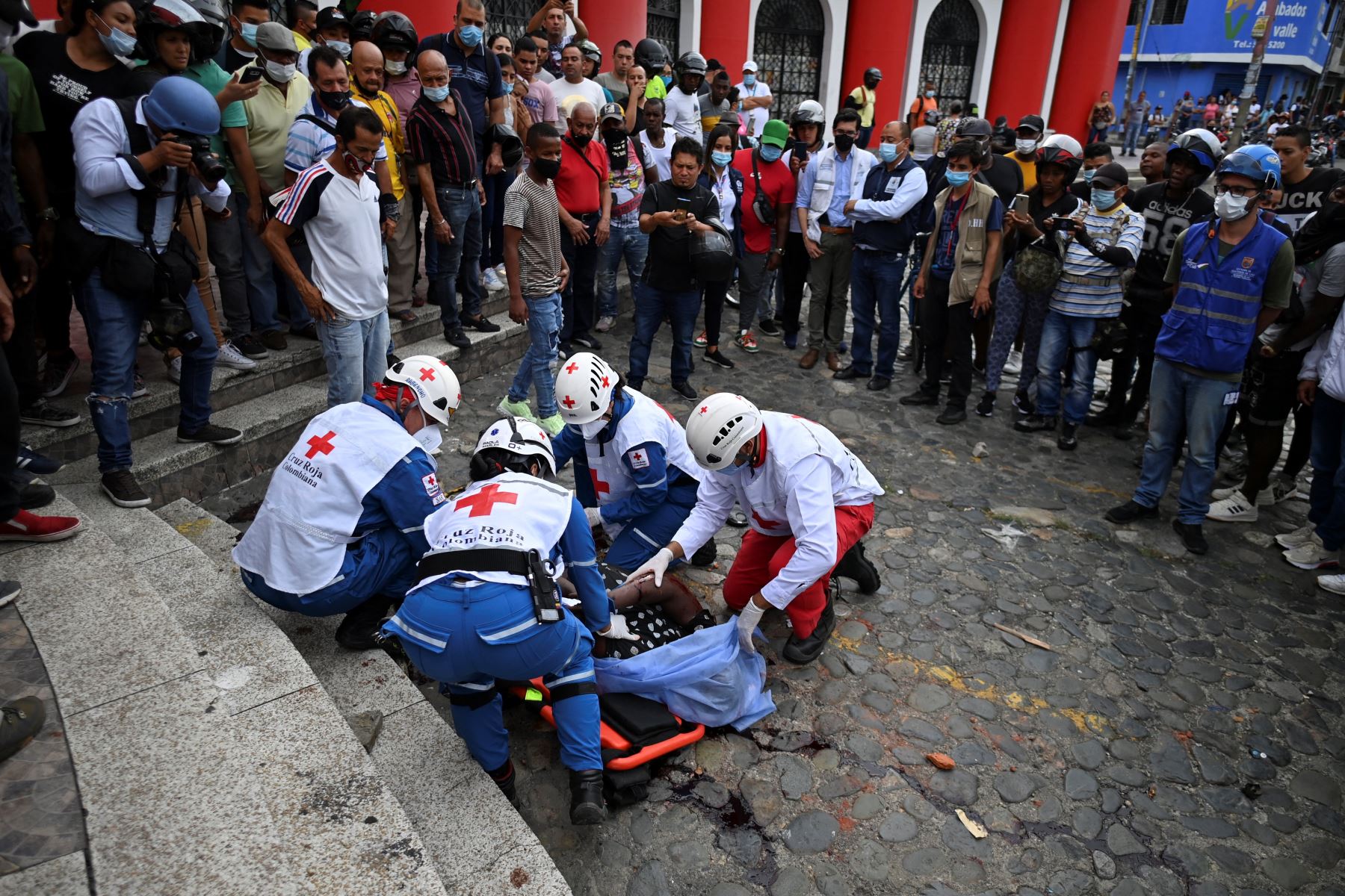 Las muertes se suman a los 46 decesos registrados hasta el momento por autoridades. Foto: AFP