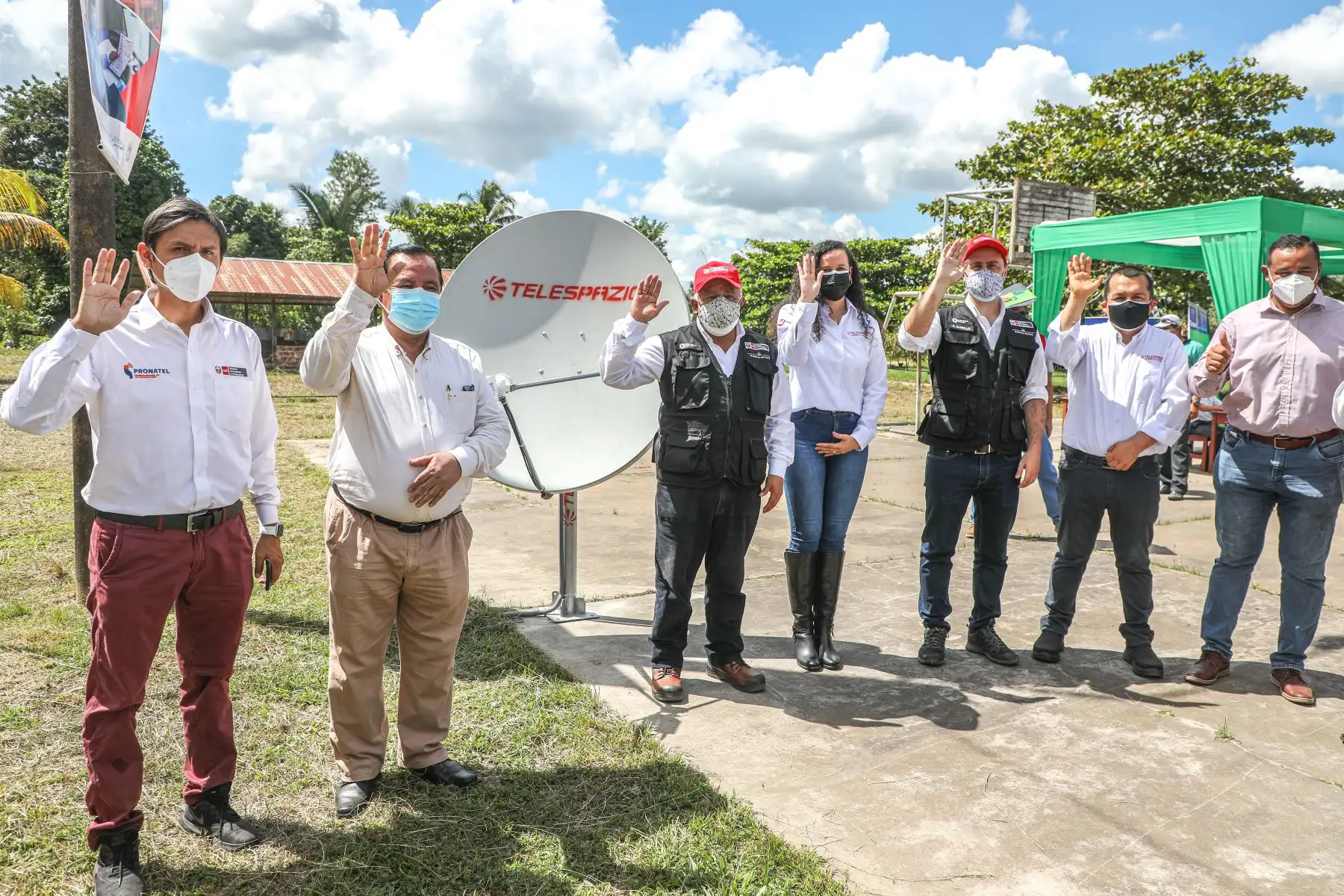 El ministro de Transportes y Comunicaciones, Eduardo González, anunció el lanzamiento de “Conecta Selva” para beneficiar con Internet satelital a 200 mil peruanos en las zonas aisladas de la Amazonía. Foto: ANDINA/MTC