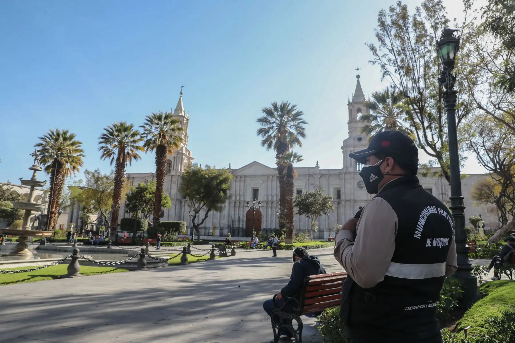 Así luce la ciudad de Arequipa al acatar la inmovilización social obligatoria, decretada por el Gobierno, por el debate presidencial de los candidatos Pedro Castillo y Keiko Fujimori.
Foto: ANDINA/Andrés Valle