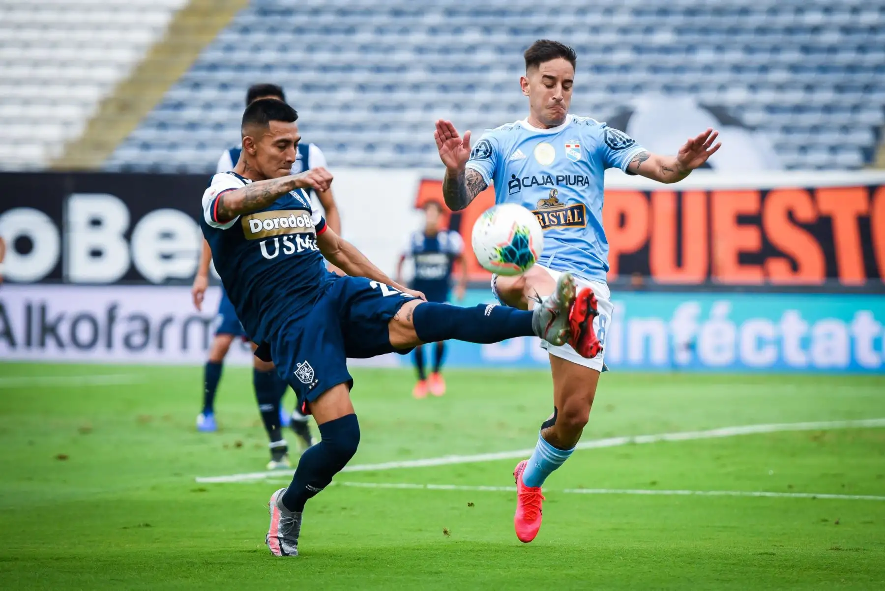 Sporting Cristal y la Universidad San Martín juegan la final de la Fase 1 de la Liga en el estadio Alejandro Villanueva.
Foto: Difusión