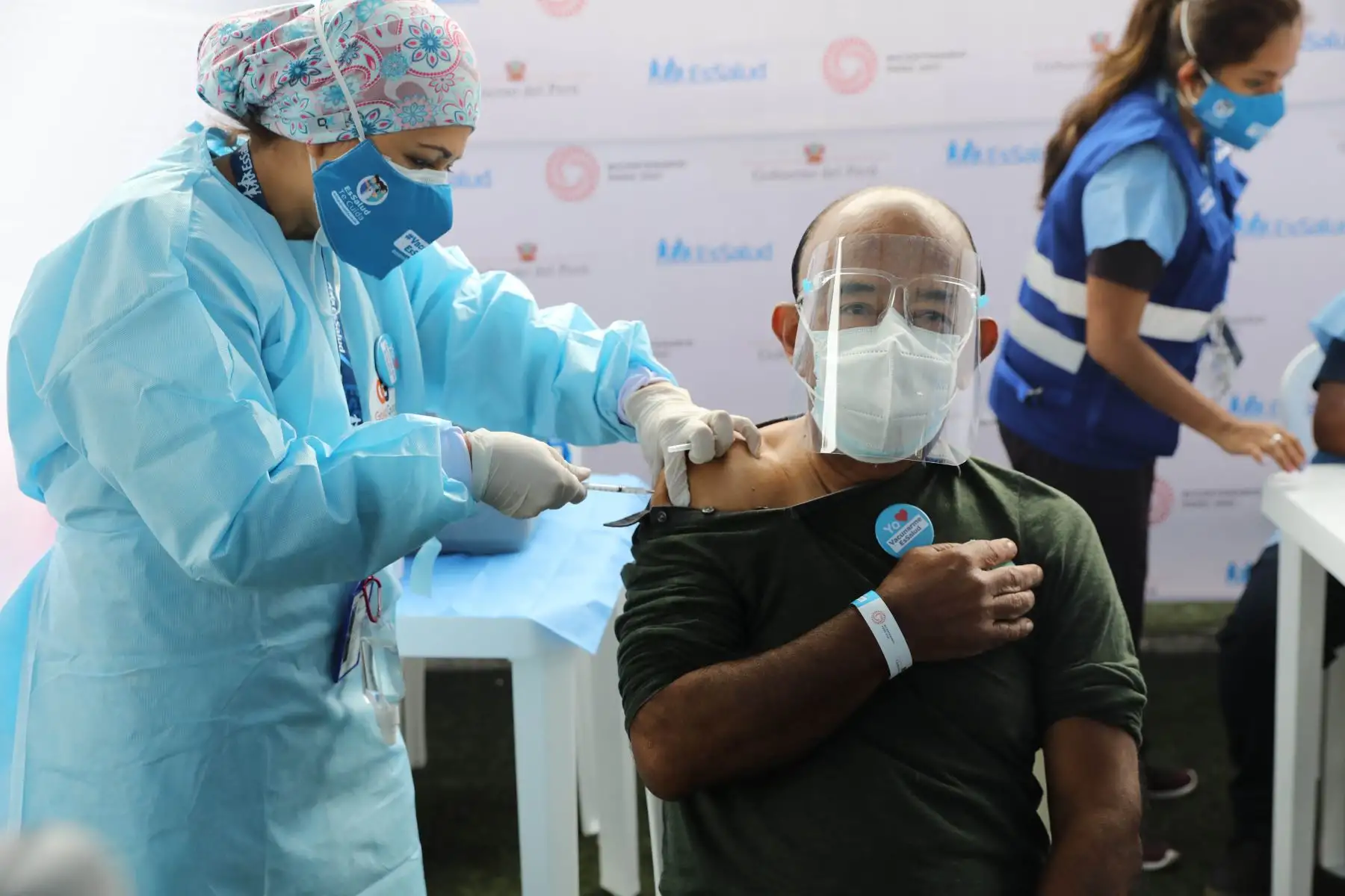 Ugarte señaló que con esta ampliación del horario el Ministerio de Salud trata de adecuarse a las necesidades de tiempo de la población. Foto: ANDINA/Difusión