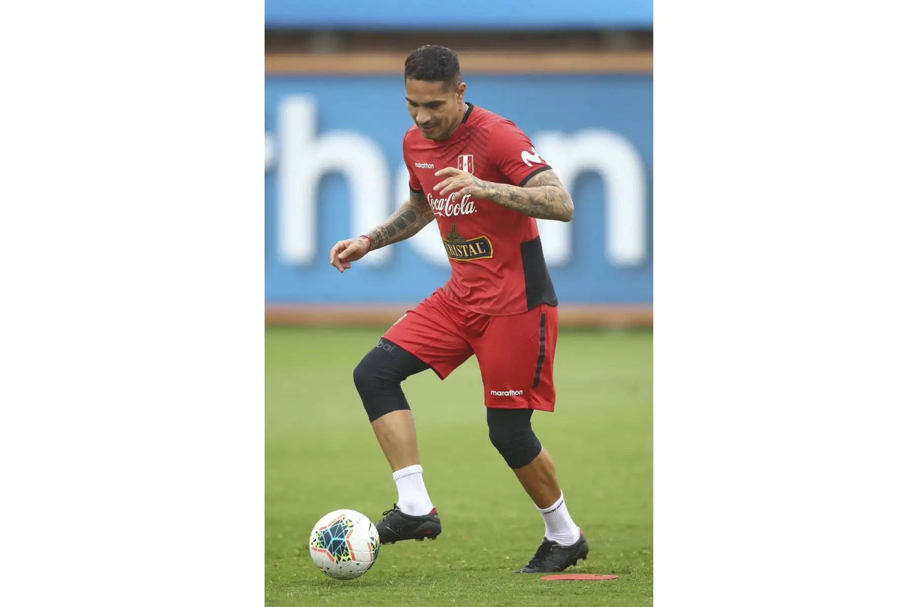 Paolo Guerrero de la Selección peruana realiza entrenamientos en la Videna con miras al partido frente a Colombia por las clasificatorias sudamericanas Qatar 2022. Foto: FPF