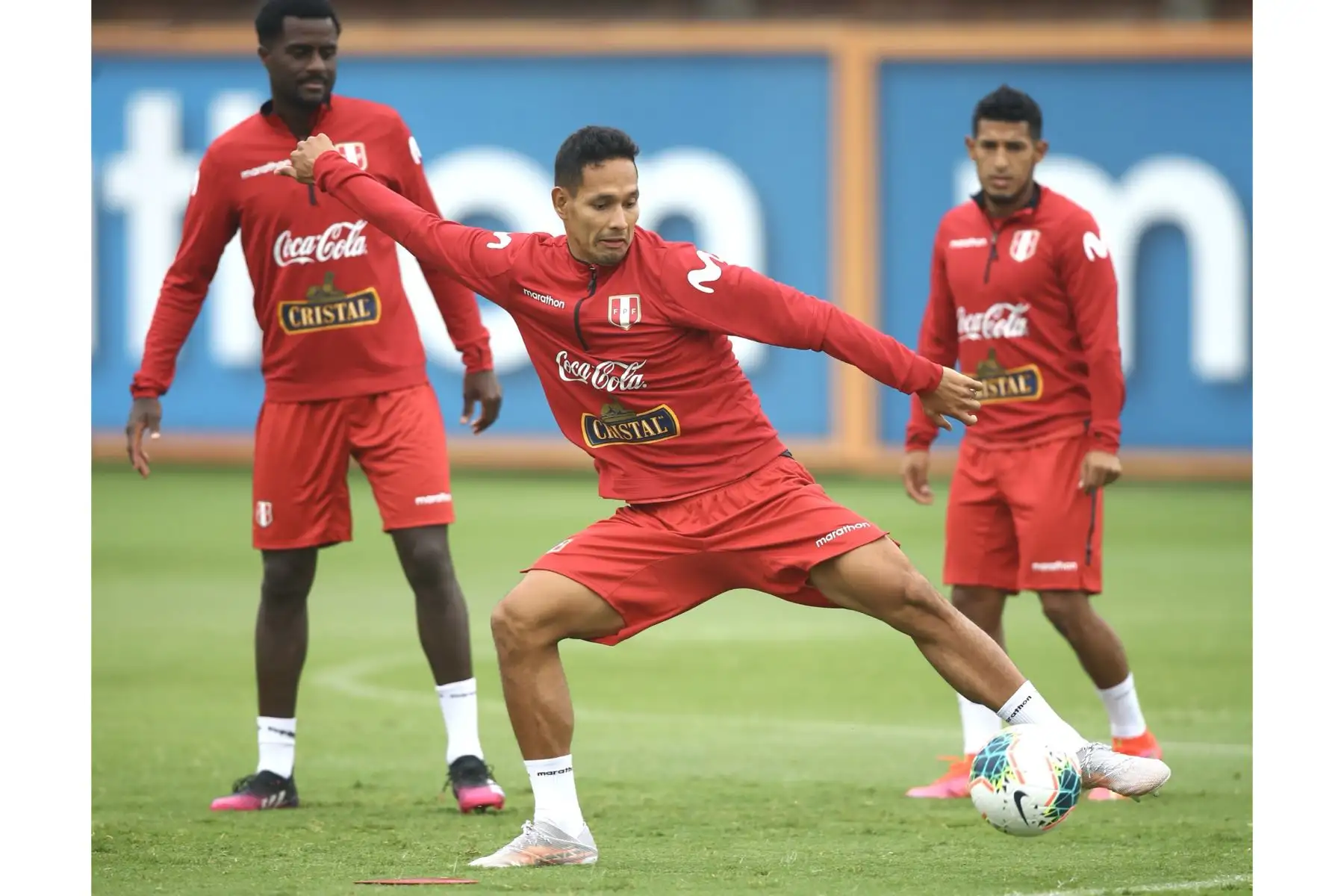 Seleccionados peruanos realizan entrenamientos en la Videna con miras al partido frente a Colombia por las clasificatorias sudamericanas Qatar 2022. Foto: FPF