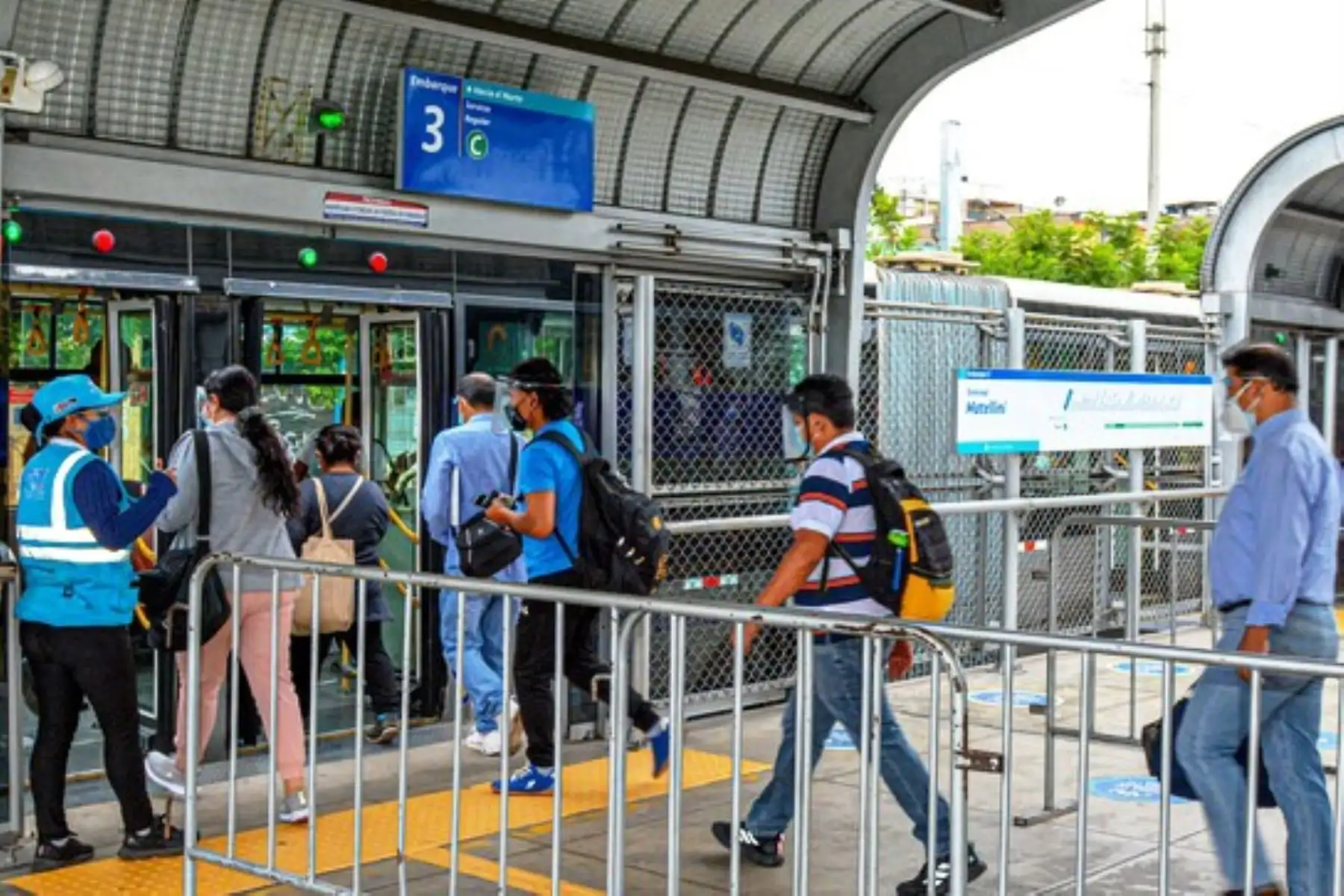 Segunda vuelta: conoce los horarios que tendrá el transporte público este domingo. Foto: ANDINA/Difusión.