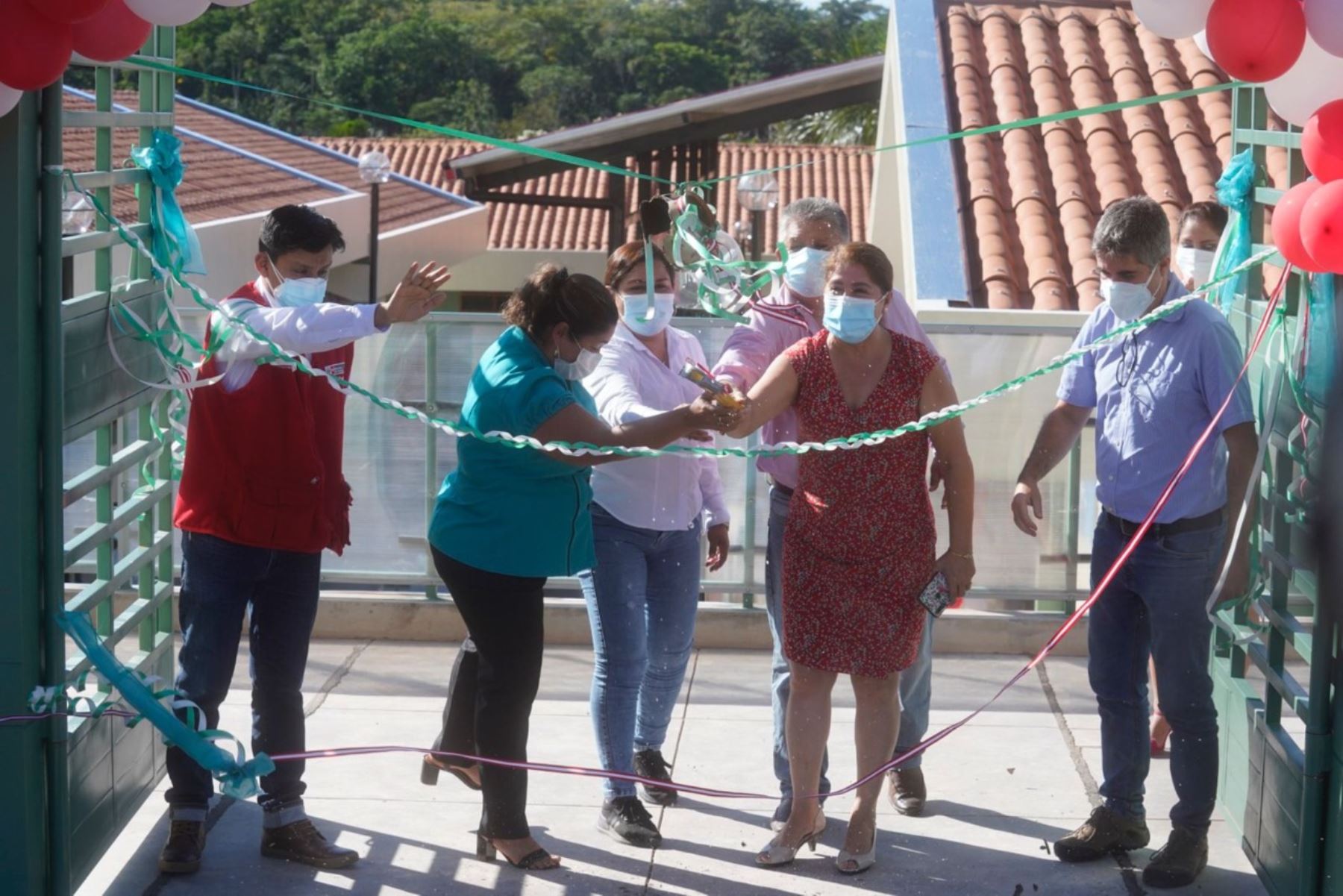 Ministerio de Educación inaugura nuevo colegio en distrito de Uchiza, región San Martín.