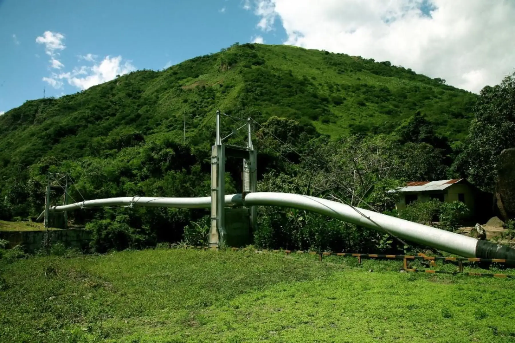 Petroperú realiza acciones para reducir riesgos en Oleoducto causados por lluvias en Bagua