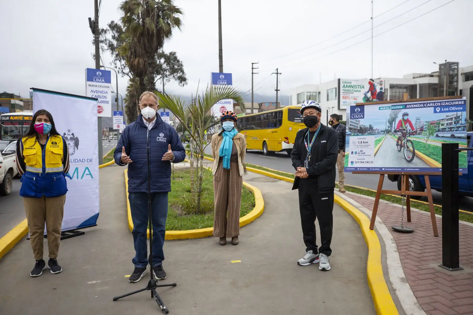 En el Día Mundial de la Bicicleta, el alcalde de Lima, Jorge Muñoz, entregó la nueva ciclovía de la Av. Carlos Izaguirre, de 1.8 km de extensión, que unirá los distritos de Los Olivos, Independencia y San Martín de Porres. Foto: ANDINA/Municipalidad de Lima