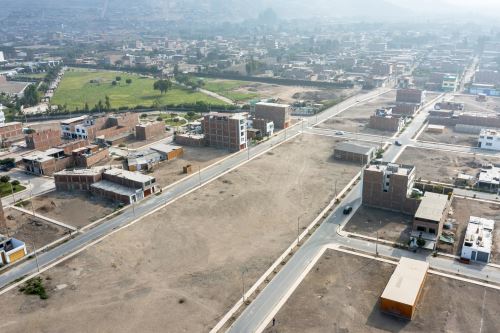 Serpar rematará 148 terrenos en siete distritos de Lima Metropolitana. Fotos: MML