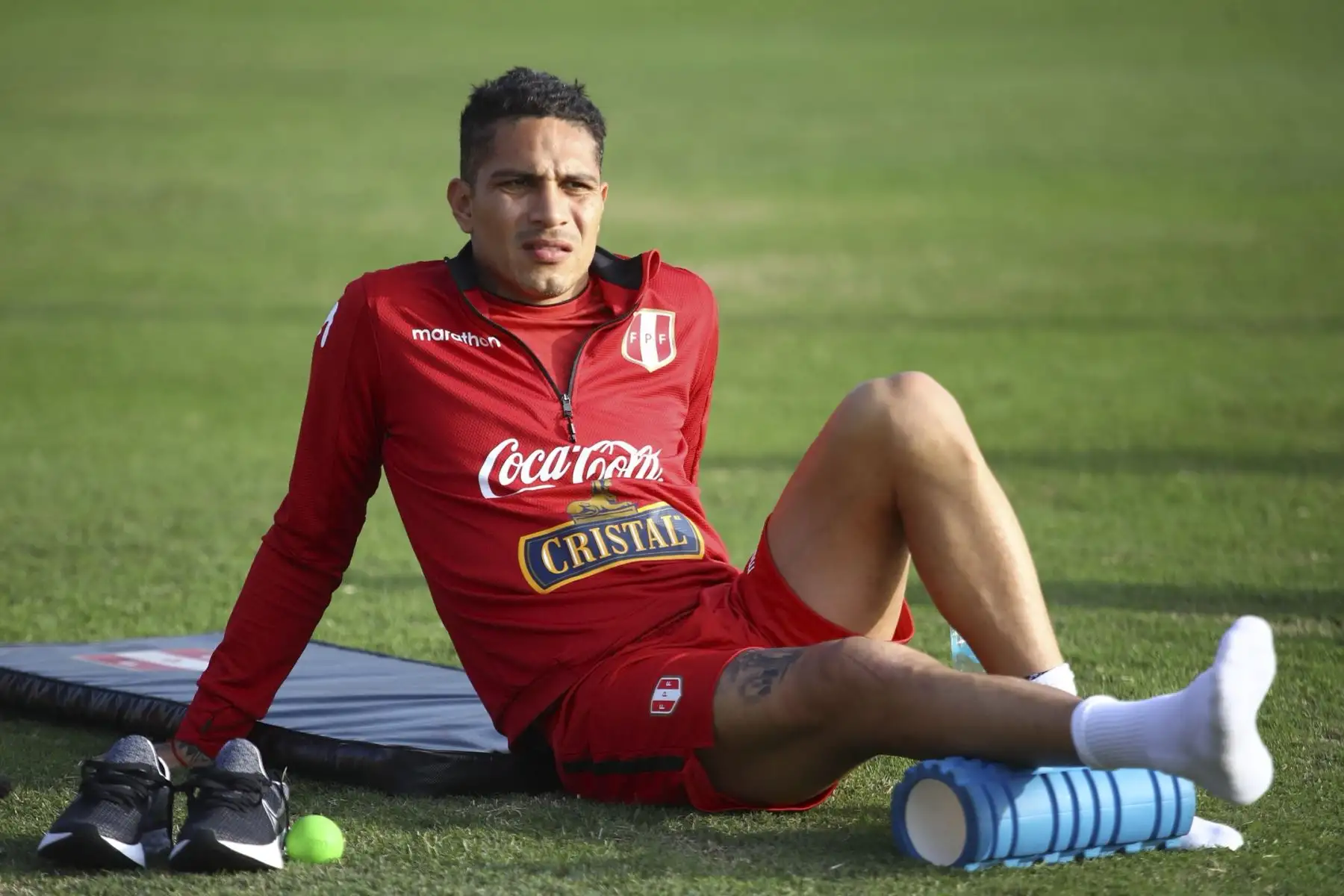 Paolo Guerrero de la Selección peruana retomó entrenamientos con miras al partido frente a Ecuador por las Eliminatorias Qatar 2022. Foto: FPF