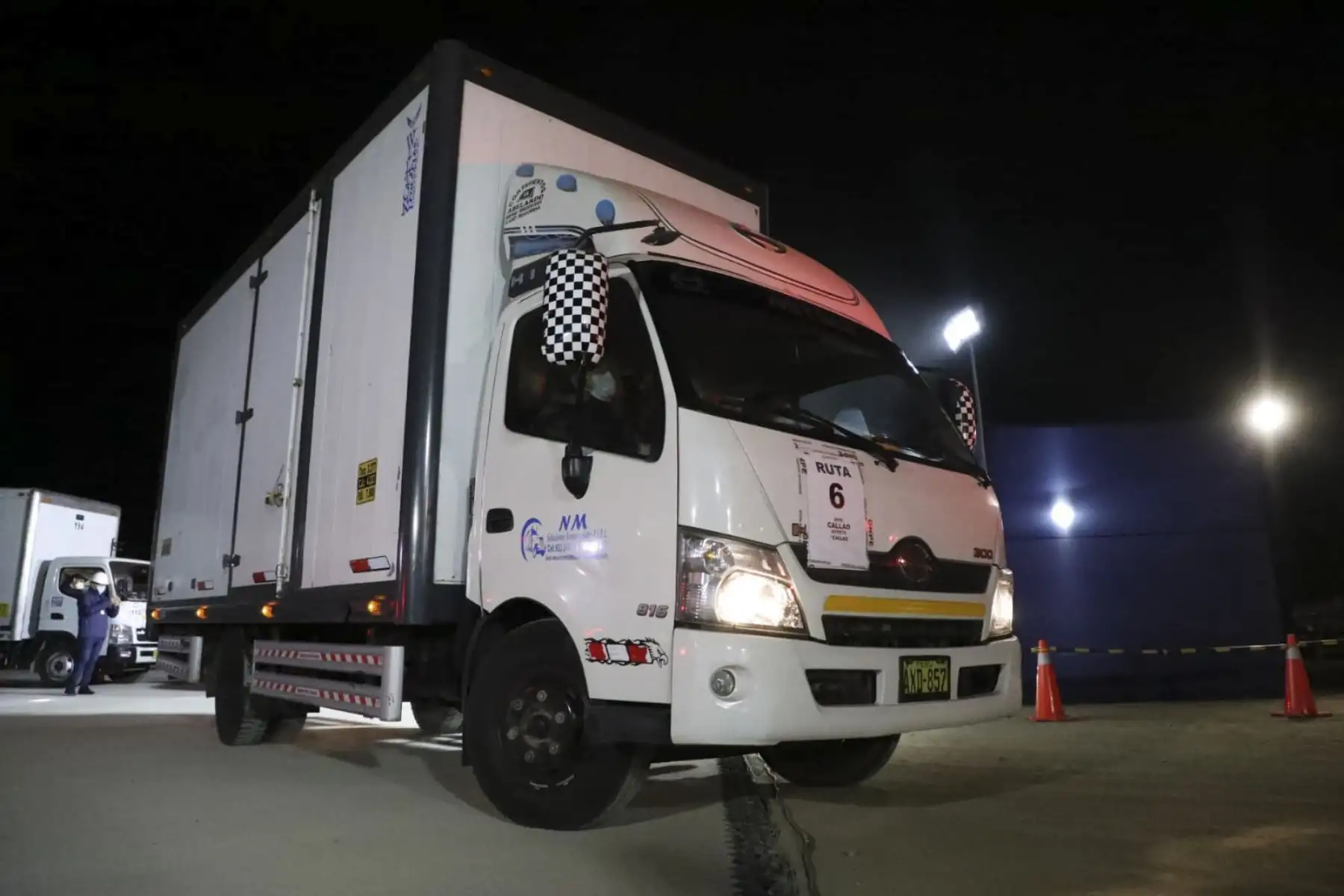 Inicia el despliegue del material electoral hacia los locales de votación de Lima Metropolitana y el Callao para la Segunda Elección Presidencial del 6 de junio. Foto: ONPE