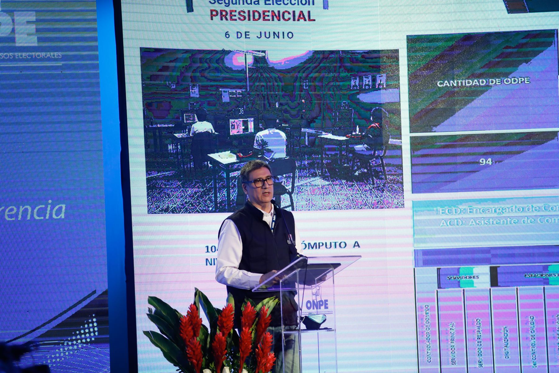 Roberto Montenegro, gerente de informática y tecnología electoral, presentó la puesta a cero del sistema de cómputo electoral de la ONPE. Foto: ANDINA/Juan Carlos Guzmán