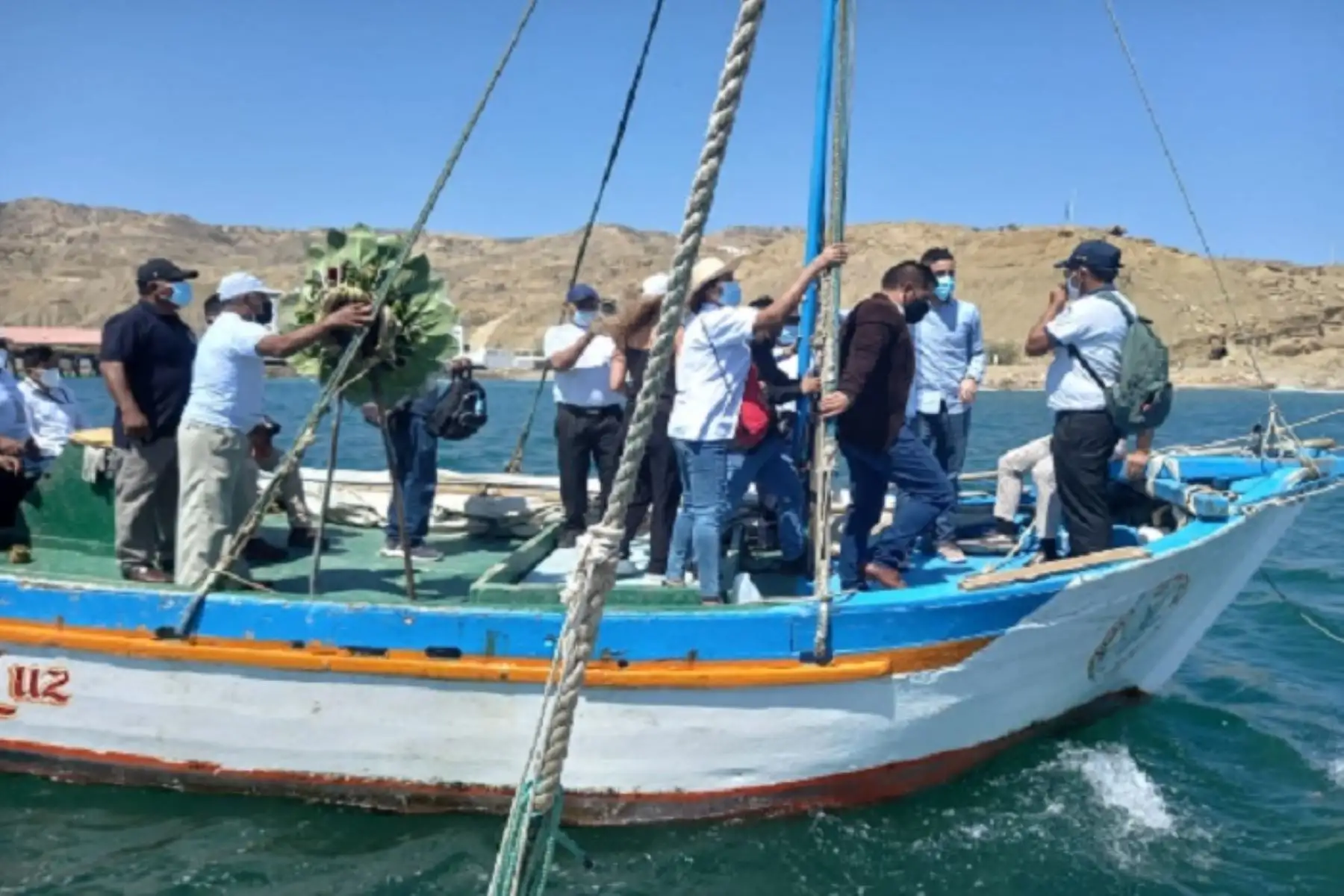 El Mar Tropical se constituye en la zona más productiva, concentra el 72% de especies del mar peruano, abastece el 40% de producción pesquera y brinda el 50% de recursos de exportación y especies de consumo humano directo.