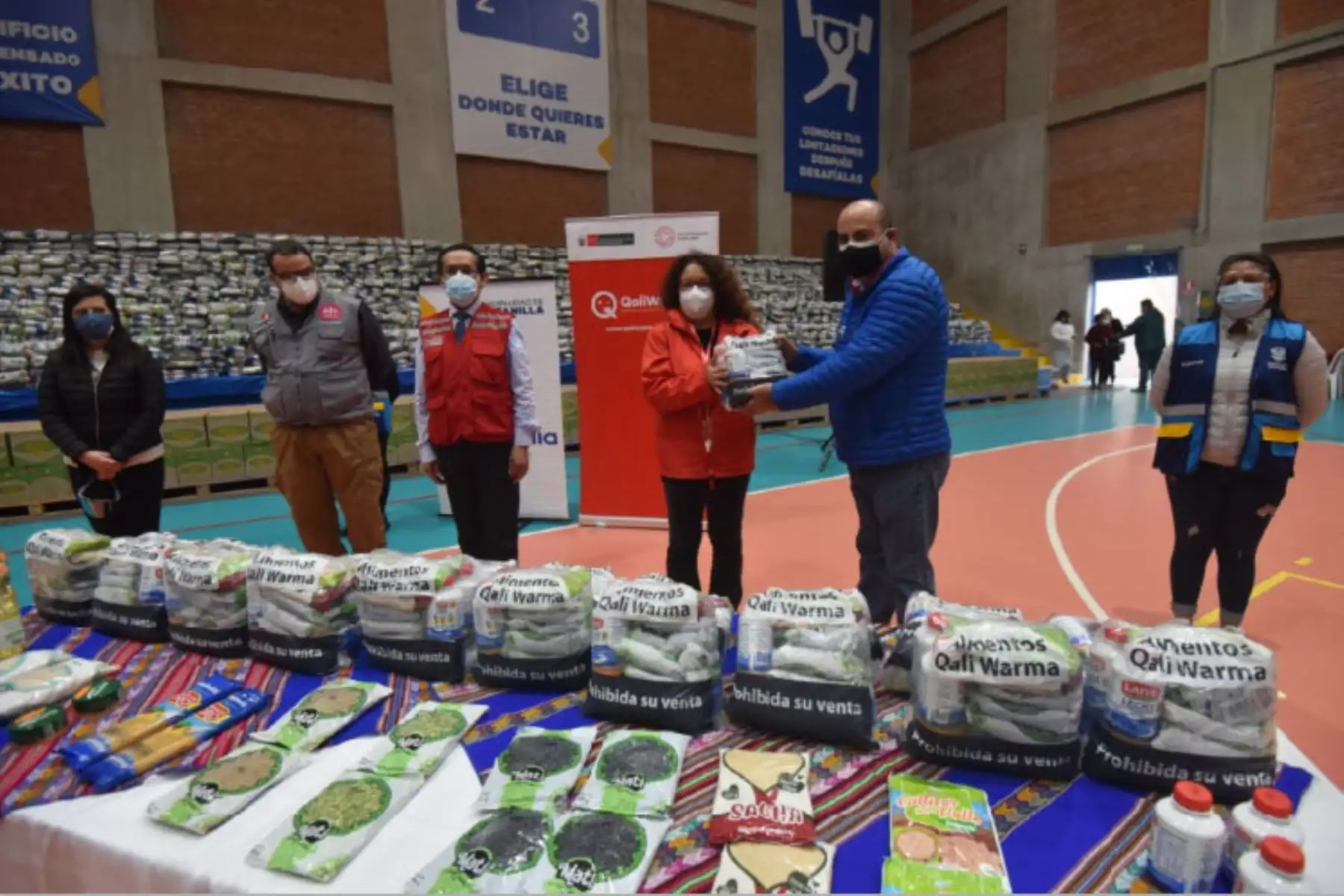 La titular del Midis, Silvana Vargas, afirmó que los alimentos proporcionados por Qali Warma llegan a las personas que realmente los necesitan. Foto: ANDINA/Midis