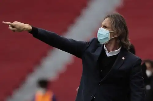 “Este resultado es importante por todo lo que se está viviendo en el país (Perú), al menos darle una alegría", mencionó el técnico argentino. Foto: AFP