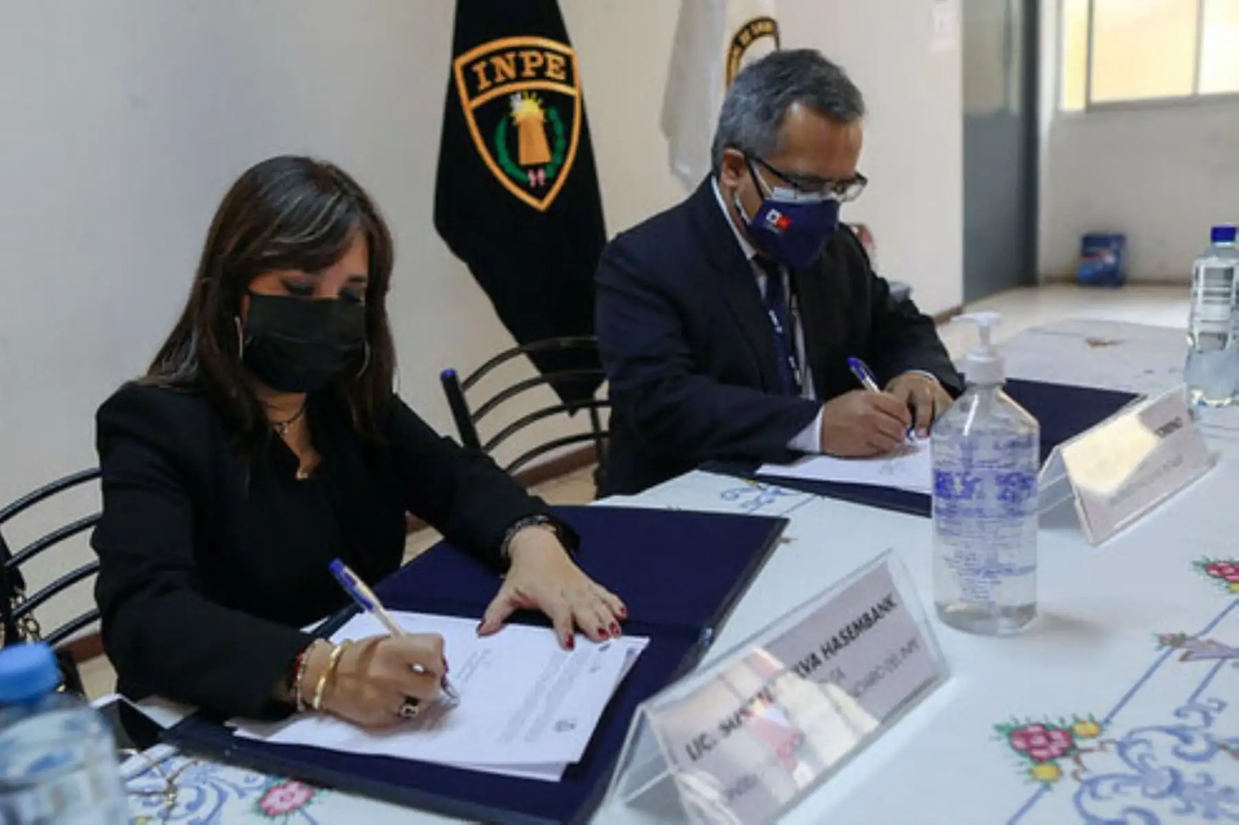 El INPE y el INS firmaron un convenio interinstitucional que tendrá una vigencia de 4 años. ANDINA/ INPE